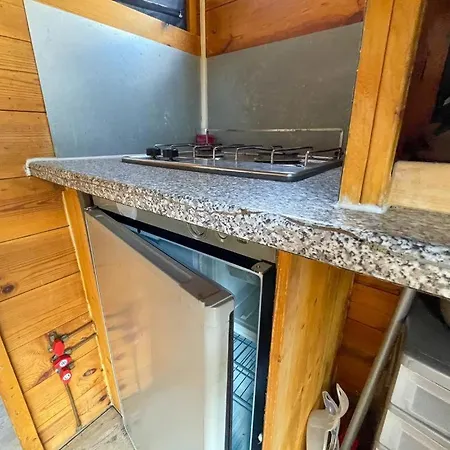 Ausflugsrestaurant & Aalbude & Hausflossvermietung 15 Ps Am Kummerower See-verchen